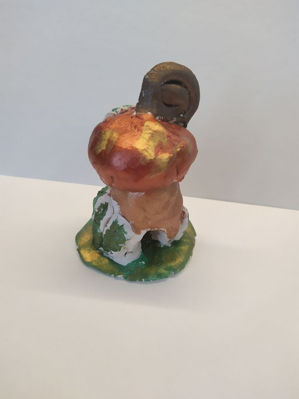 Детский рисунок - Грибок-домик