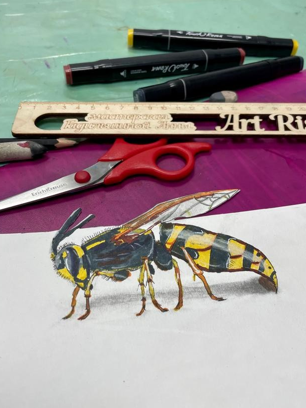 Детский рисунок - Оса 3D рисунок